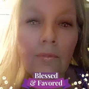 Meet your Posher, Deborah